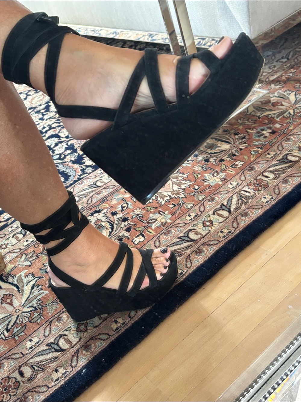 EUC Charles David Black Suede Parker Platform Sandals with Ankle Wraps Size 8